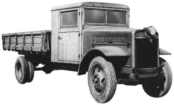 Φορτηγό Toyota KC με έναν προβολέα 1942