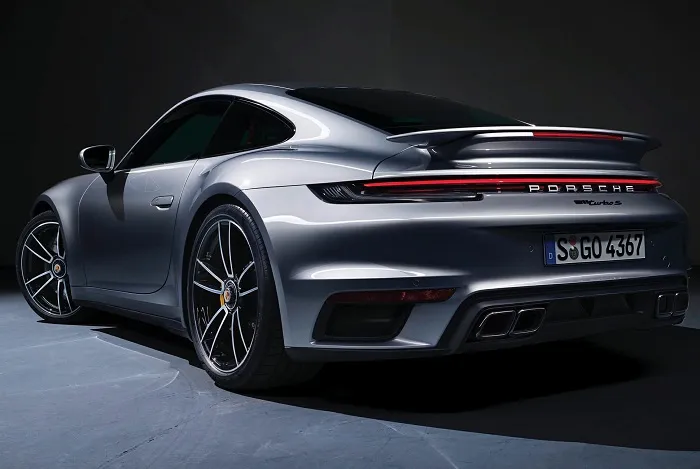 Νέα Porsche 911, 2023