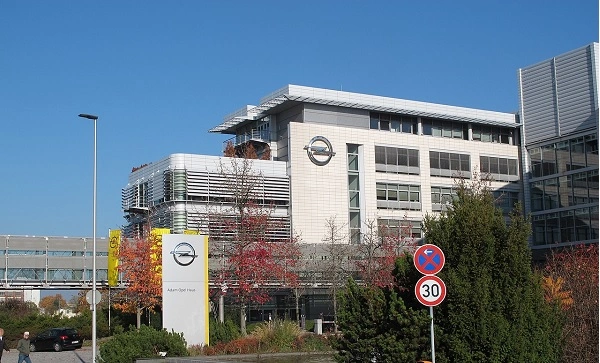 Τα κεντρικά γραφεία της Opel στο Ruesselsheim