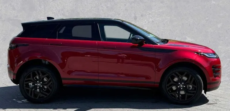 Land Rover Range Rover Evoque D200 =R-Dynamic SE= Black Pack/Panorama Гаранция Image 3